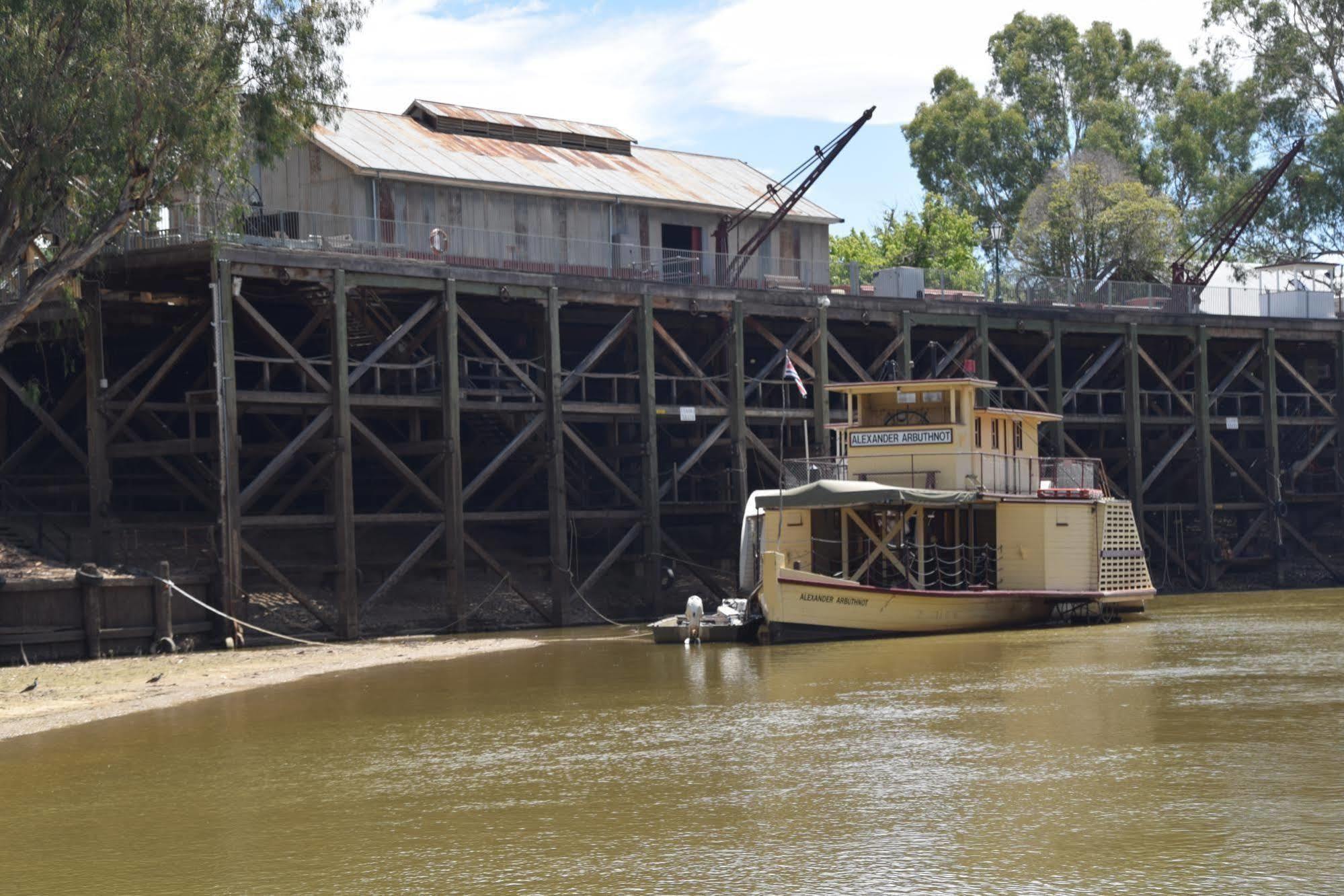 Big River Motel Echuca Eksteriør billede